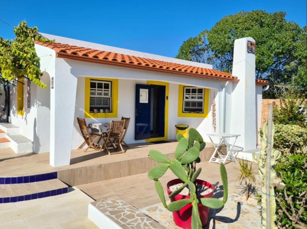 Sondela Self Catering Villa Sao Martinho do Porto Exterior photo